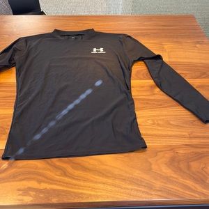 Under Armour women’s l/s warm up tee black sz large